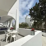 Apartament Family House Near Logaras