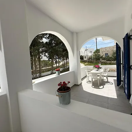 Family House Near Lejlighed Logaras
