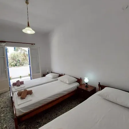Family House Near Apartment *
